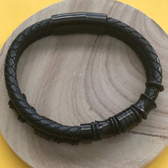 Mens Bracelet Double Row Black Braided Leather Black Stainless Steel Closure Sz - Picture 2 of 10